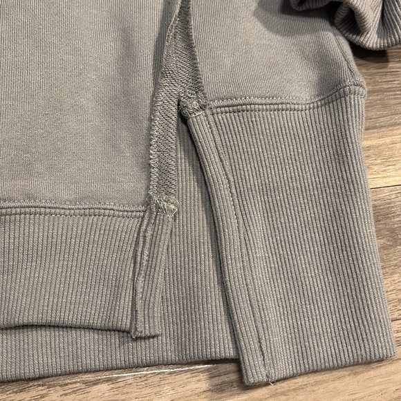 NWOT “Ramen Club” Crewneck - Picture 3 of 6